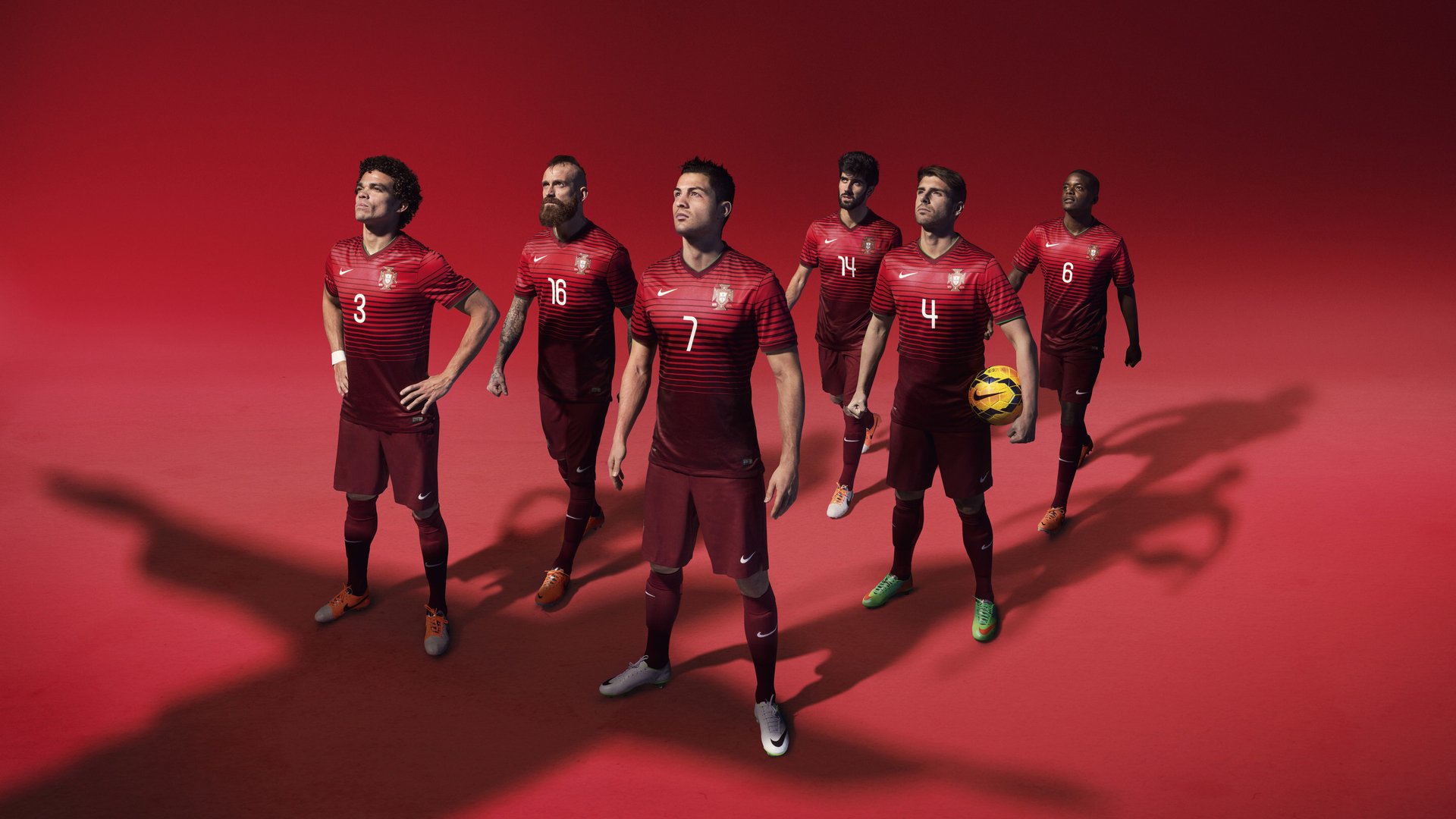 开云体育在线-独行侠强压勇士，布克如何成为关键先生